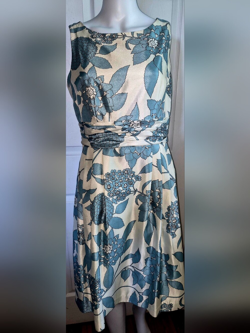 Vintage Jessica Howard Blue Floral Shimmer Fit & Flare Midi Dress